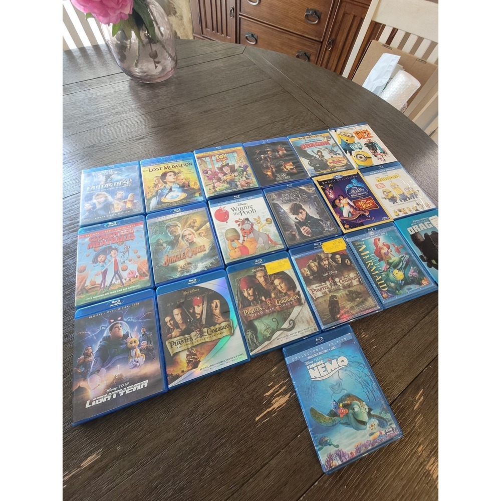 Lot of 19 Blu-ray Movies Disney Pixar DreamWorks Family Kids Collection Toy Stor
